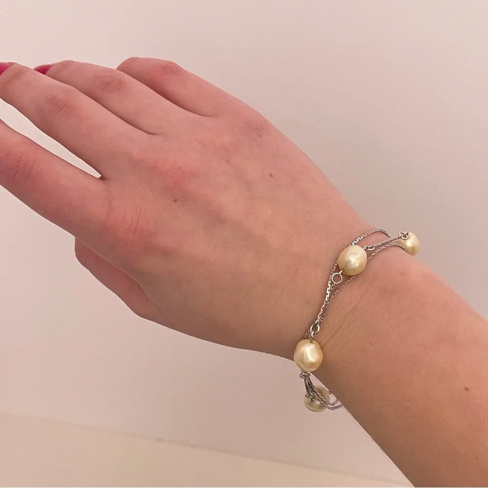 Vintage 80’s MONET Faux Pearl MermaidCore Bridal Preppy Classic Ballet Bracelet